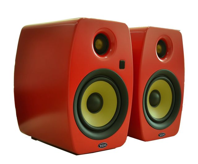 Red Hifi speakers_n